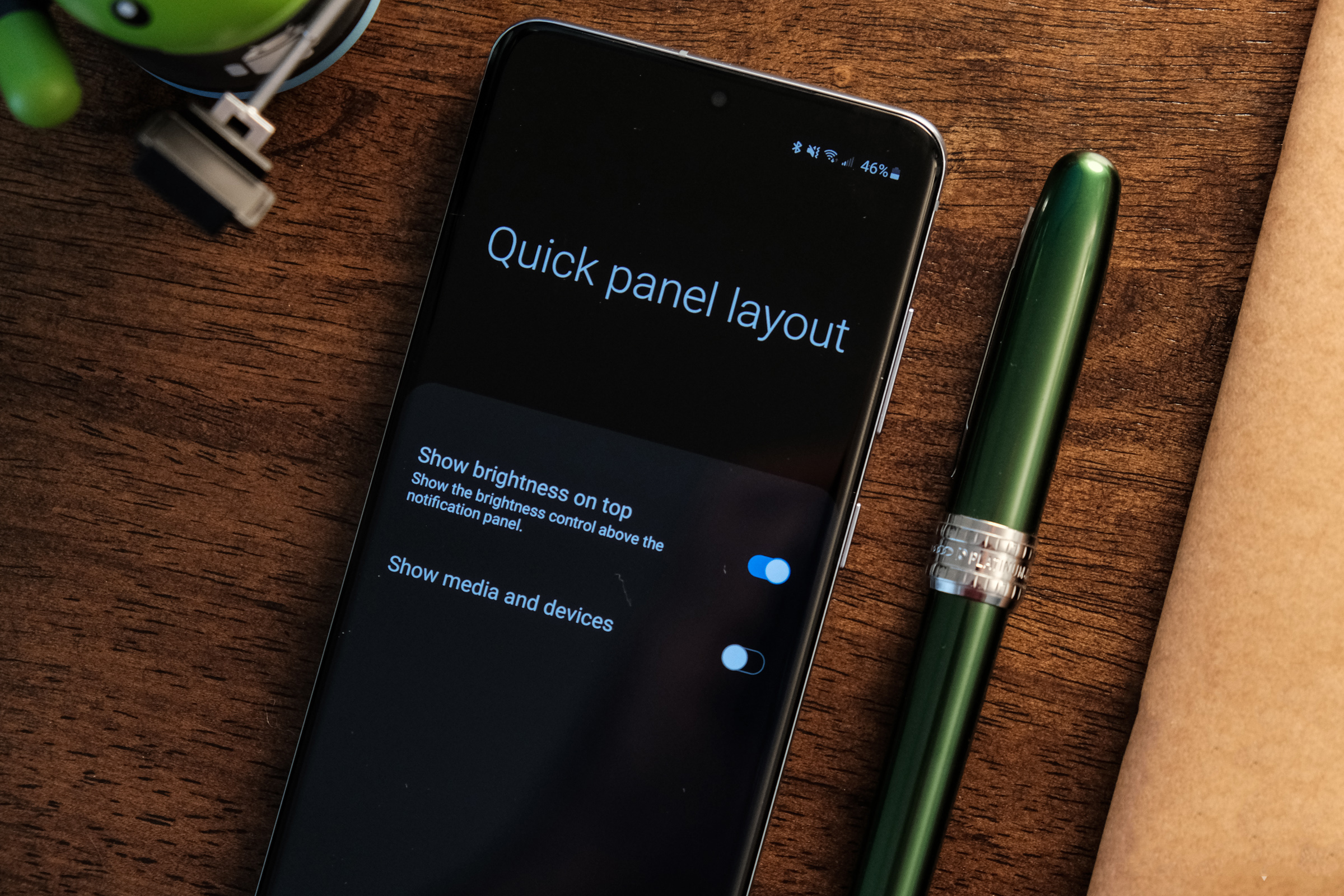 Always display brightness slider in quick settings, disable media and device controls