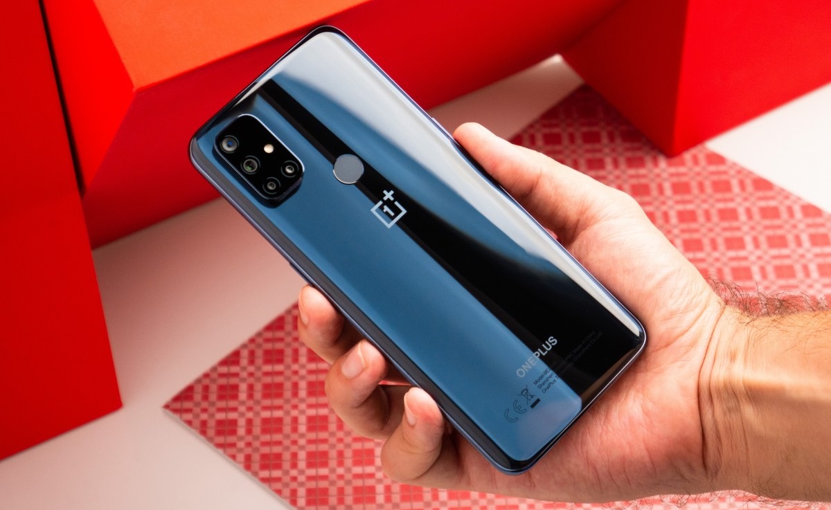 نقد و بررسی وان پلاس Nord N10 5G ؛ مدرن مقرون به صرفه