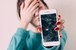 آموزش تعمیر صفحه نمایش شکسته گوشی موبایل ؛ خودت تعمیرش کن